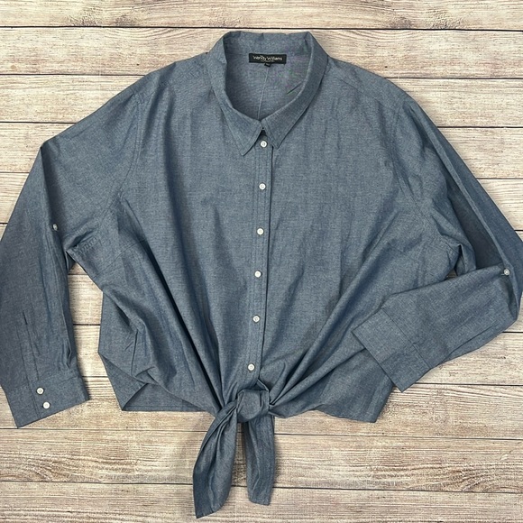 Wendy Williams Tops - Wendy Williams women’s button down chambray shirt tie at waist sleeves button 3X